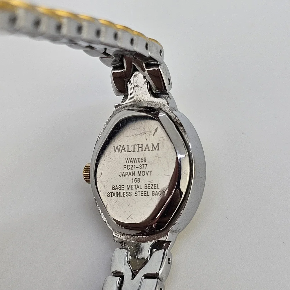 Embassy Waltham‎ Women's Watch 19MM Two Tone Bracelet Band 6.75